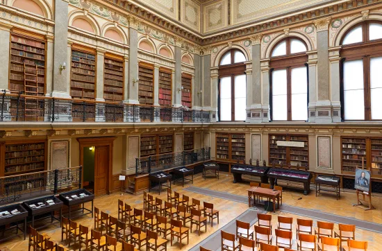 Eötvös Loránd Üniversitesi-ELTE- İntergenç Yurtdışı Eğitim