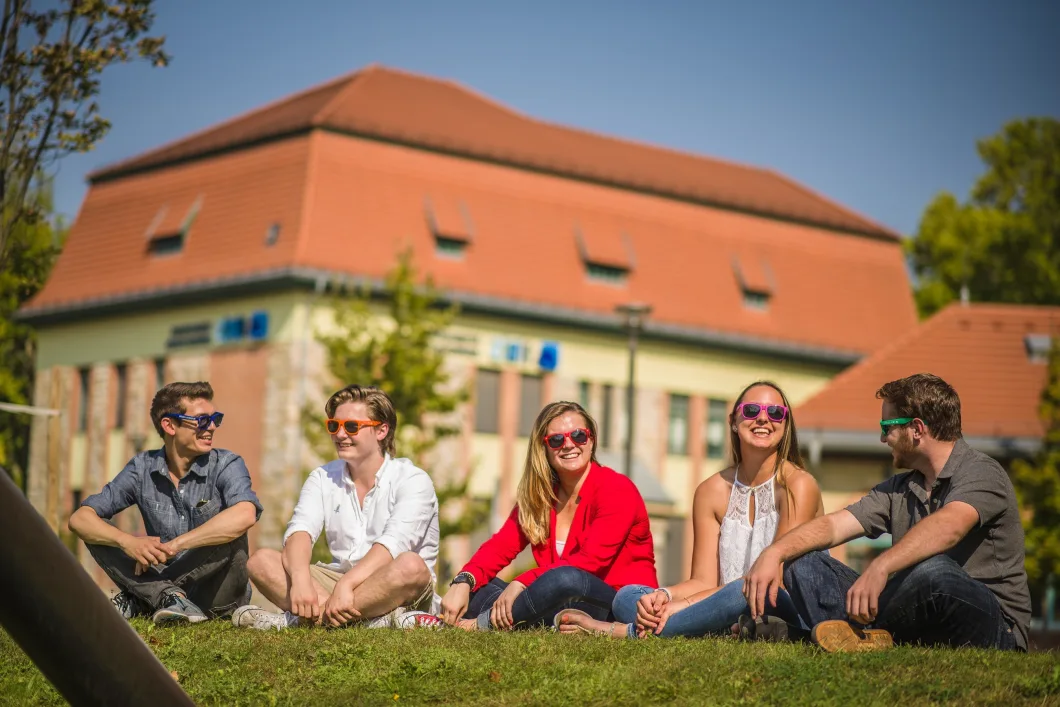 IBS International Business School- İntergenç Yurtdışı Eğitim