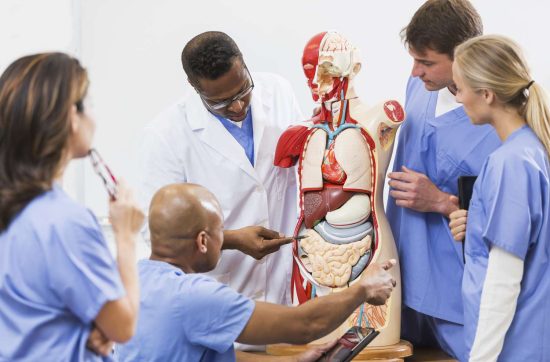 Yurt Dışında Tıp Eğitimi- İntergenç Yurtdışı Eğitim